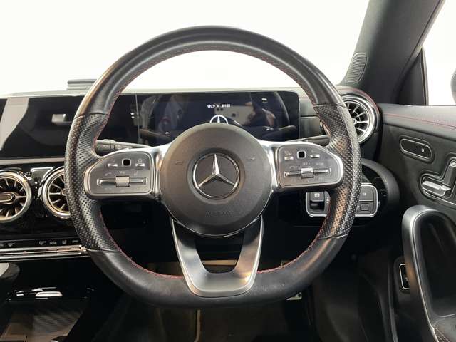 メルセデスベンツ ＣＬＡクラス ＣＬＡ２００Ｄ ＡＭＧライン ディーゼルターボ R3年 () 99