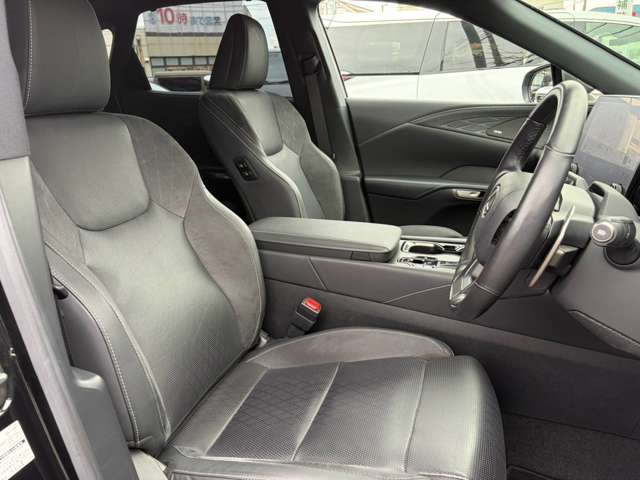 レクサス ＲＸ３５０ｈ ３５０Ｈ バージョンＬ ４ＷＤ R6年 (近畿) 99