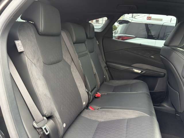 レクサス ＲＸ３５０ｈ ３５０Ｈ バージョンＬ ４ＷＤ R6年 (近畿) 99