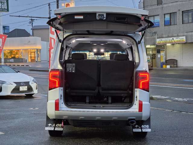 三菱 デリカ　Ｄ：５ ２．２ Ｐ ディーゼルターボ ４ＷＤ R5年 (近畿) 99