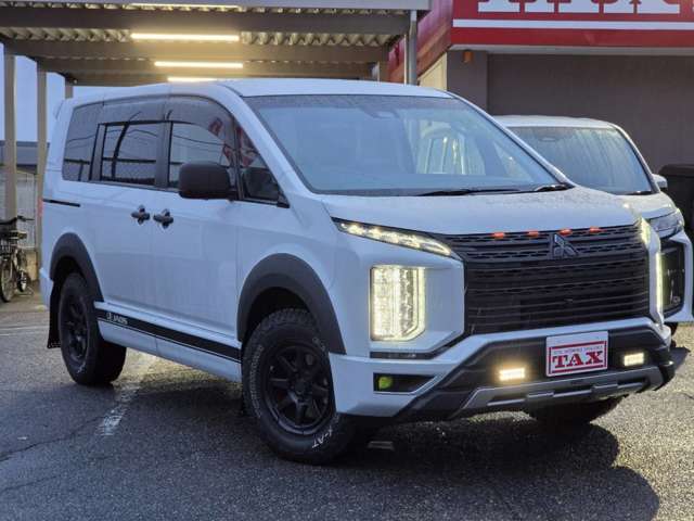 三菱 デリカ　Ｄ：５ ２．２ Ｐ ディーゼルターボ ４ＷＤ R5年 (近畿) 99