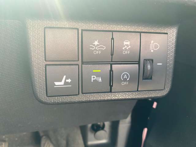 ダイハツ タント ６６０ Ｘ R4年 (中国) 99