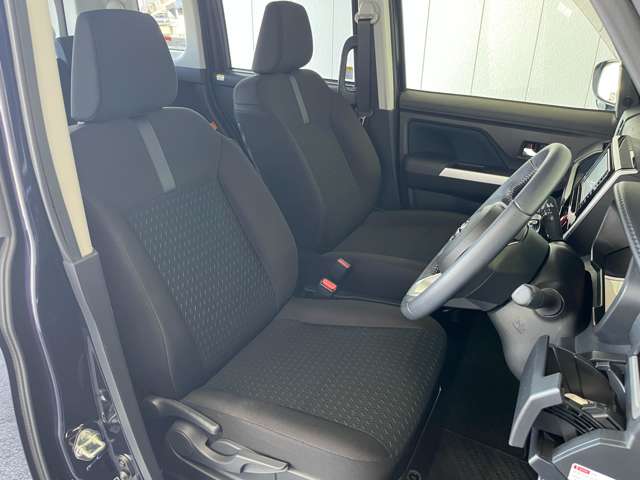 トヨタ ルーミー １．０ カスタム Ｇ ４ＷＤ R4年 (東北) 99