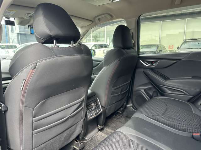 スバル フォレスター　ハイブリッド ２．０ アドバンス ４ＷＤ H30年 (関東) 99