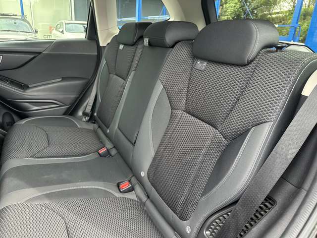 スバル フォレスター　ハイブリッド ２．０ アドバンス ４ＷＤ H30年 (関東) 99