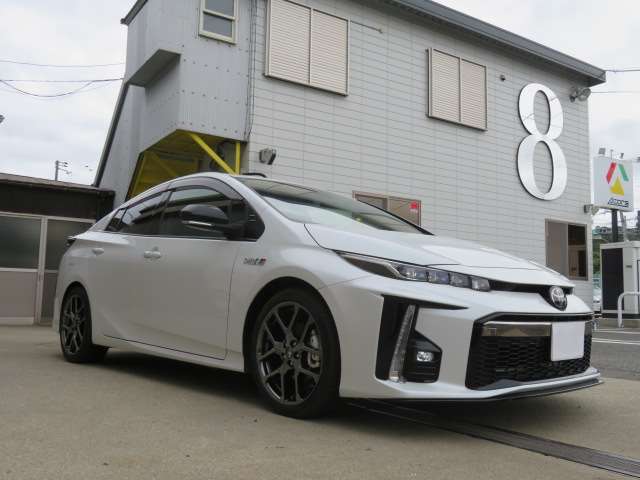 トヨタ プリウスＰＨＶ １．８ Ｓ ＧＲ スポーツ R4年 (中国) 99