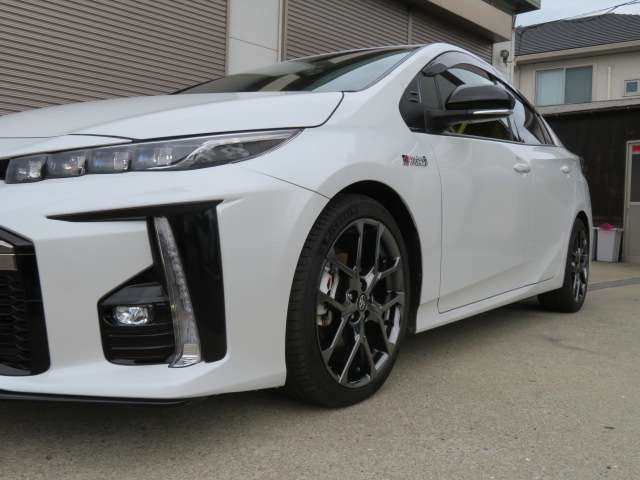 トヨタ プリウスＰＨＶ １．８ Ｓ ＧＲ スポーツ R4年 (中国) 99