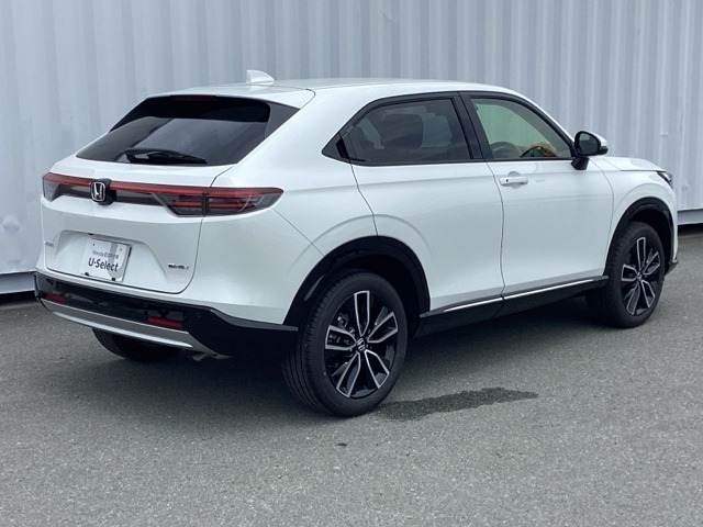 ホンダ ヴェゼル １．５ Ｅ：ＨＥＶ Ｚ R7年 (近畿) 99