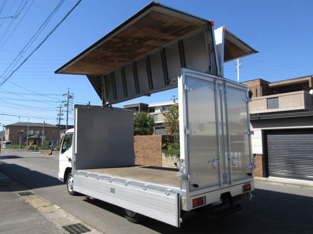 三菱フソウ キャンター パネルウイング H18年 (東海) 99