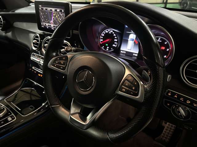 メルセデスベンツ ＧＬＣクラス ２２０ Ｄ ４マチック スポーツ （本革仕様） ディーゼルターボ ４ＷＤ H30年 (関東) 99