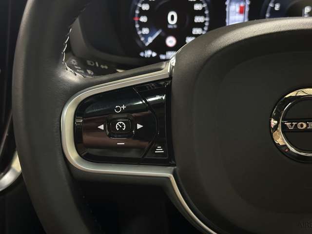 ボルボ Ｖ６０ Ｔ５　インスクリプション H30年 (関東) 99
