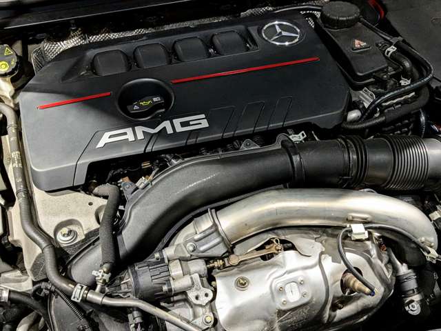 ＡＭＧ ＣＬＡ ＣＬＡ ３５ ４マチック ４ＷＤ R2年 () 99