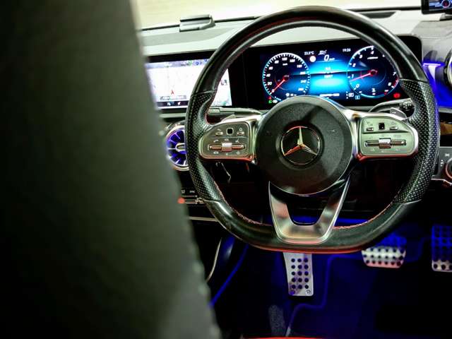 ＡＭＧ ＣＬＡ ＣＬＡ ３５ ４マチック ４ＷＤ R2年 () 99