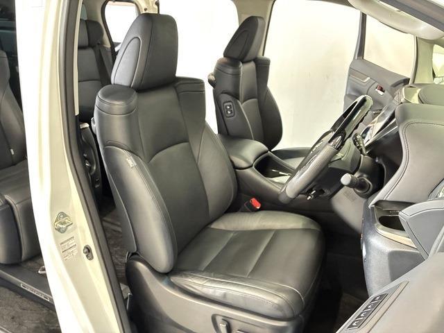 トヨタ ヴェルファイア ２．５ Ｚ Ｇエディション H27年 (中国) 99