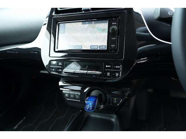 トヨタ プリウス １．８ Ｓ ツーリングセレクション H28年 (関東) 99