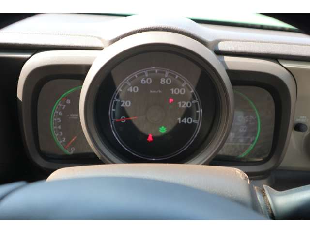 ホンダ Ｎ−ＯＮＥ ６６０ Ｇ Ｌパッケージ H25年 (九州・沖縄) 99