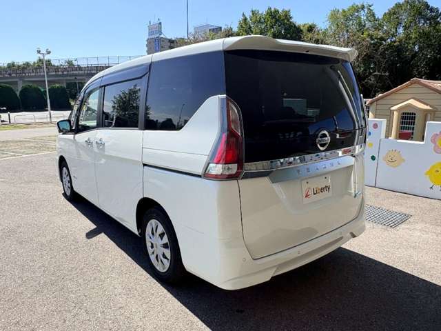 日産 セレナ ２．０ Ｘ H29年 (九州・沖縄) 99