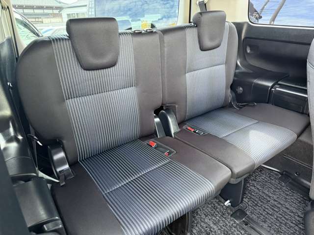 トヨタ ヴォクシー ２．０ ＺＳ 煌 ４ＷＤ H29年 (甲信越・北陸) 99