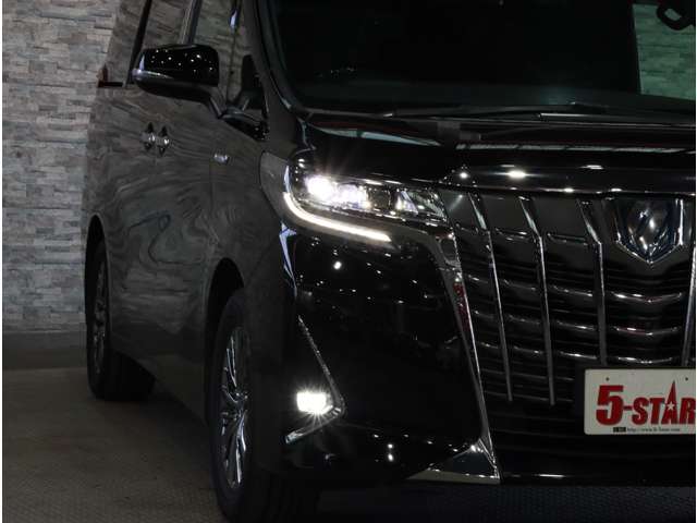 トヨタ アルファード　ハイブリッド ハイブリッド ２．５ エグゼクティブ ラウンジ Ｅ－ＦＯＵＲ ４ＷＤ R1年 (関東) 99