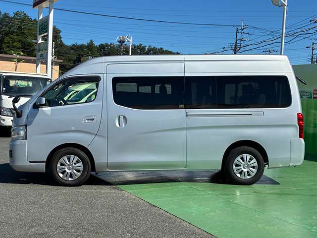 日産 ＮＶ３５０キャラバン　ワゴン ２．５ ＧＸ スーパーロングボディ ハイルーフ 低床 H29年 (関東) 99