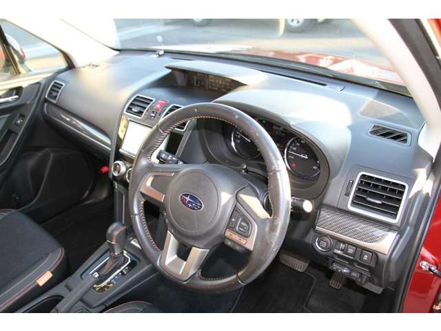 スバル フォレスター ２．０ エックスブレイク ４ＷＤ H28年 (関東) 99