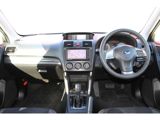 スバル フォレスター ２．０ エックスブレイク ４ＷＤ H26年 (関東) 99