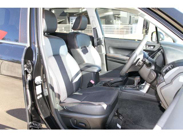 スバル フォレスター ２．０ エックスブレイク ４ＷＤ H26年 (関東) 99