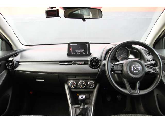 マツダ ＭＡＺＤＡ２ １．５ １５Ｓ R1年 (関東) 99