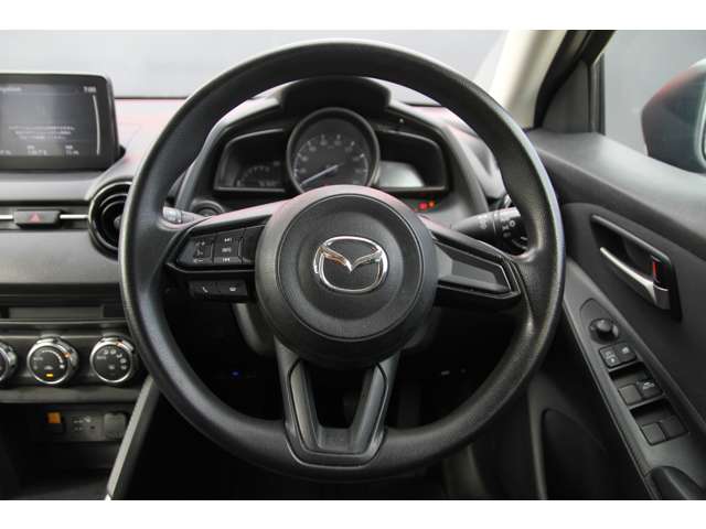 マツダ ＭＡＺＤＡ２ １．５ １５Ｓ R1年 (関東) 99