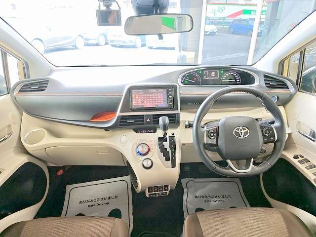 トヨタ シエンタ　ハイブリッド ハイブリッド １．５ Ｇ R3年 (関東) 99