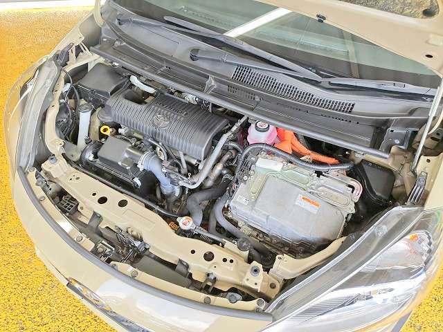 トヨタ シエンタ　ハイブリッド ハイブリッド １．５ Ｇ R3年 (関東) 99