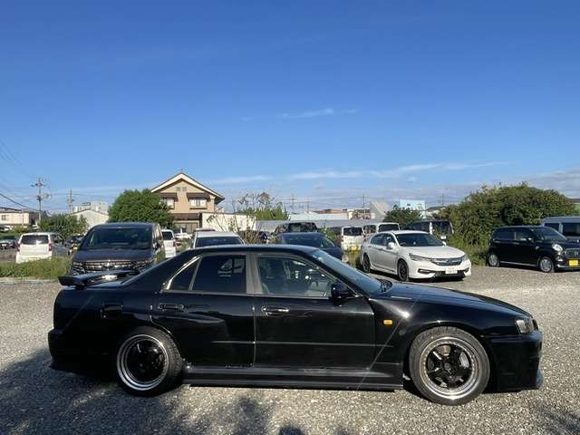 日産 スカイライン ２．５ ２５ＧＴターボ H10年 (近畿) 99