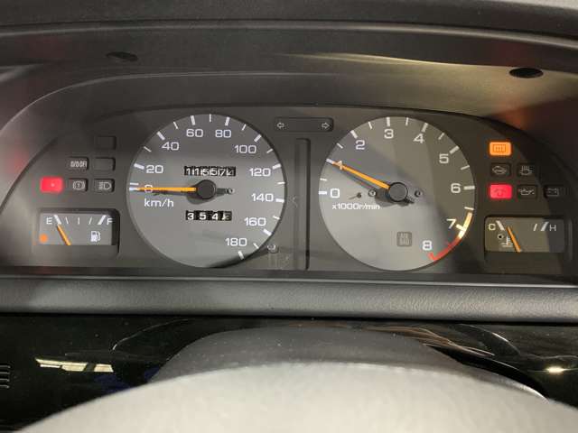 日産 ブルーバード １．８ H7年 (近畿) 99