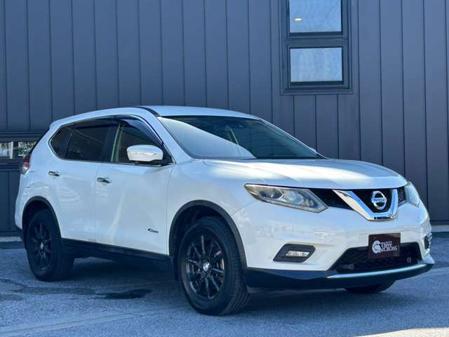 日産 エクストレイル　ハイブリッド ２．０ ２０Ｘ ハイブリッド エマージェンシーブレーキパッケージ ４ＷＤ H27年 (近畿) 99