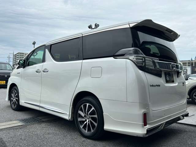 トヨタ ヴェルファイア　ハイブリッド ハイブリッド ２．５ ＺＲ Ｅ－ＦＯＵＲ ４ＷＤ H27年 (近畿) 99