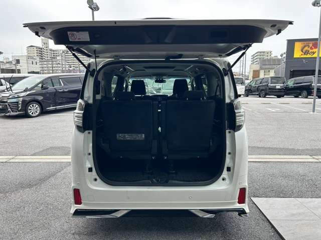 トヨタ ヴェルファイア　ハイブリッド ハイブリッド ２．５ ＺＲ Ｅ－ＦＯＵＲ ４ＷＤ H27年 (近畿) 99