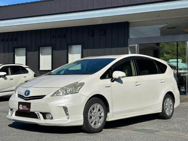 トヨタ プリウスΑ １．８ Ｇ H25年 (近畿) 99
