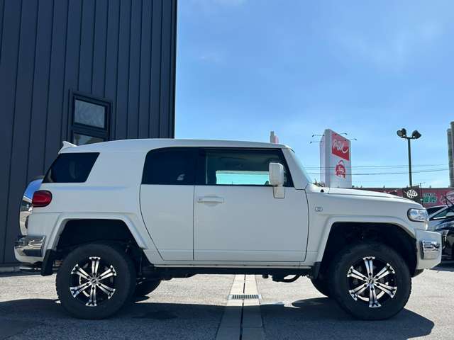 トヨタ ＦＪ　クルーザー ４．０ ４ＷＤ H23年 (近畿) 99