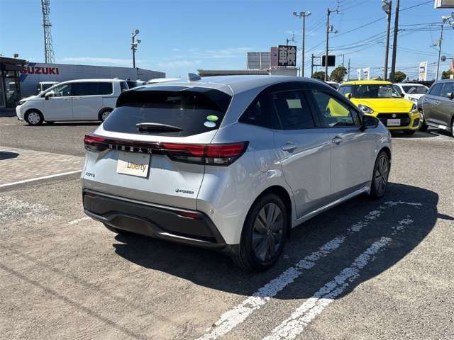 日産 ノート １．２ Ｘ R3年 (四国) 99