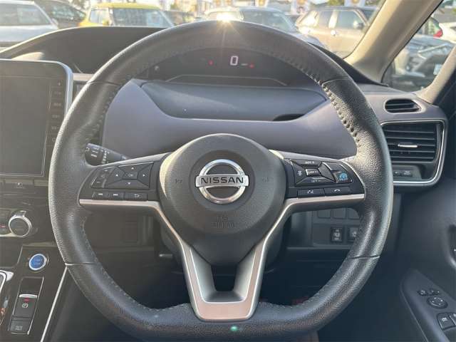 日産 セレナ １．２ Ｅ－ＰＯＷＥＲ ハイウェイスター Ｖ R2年 (四国) 99