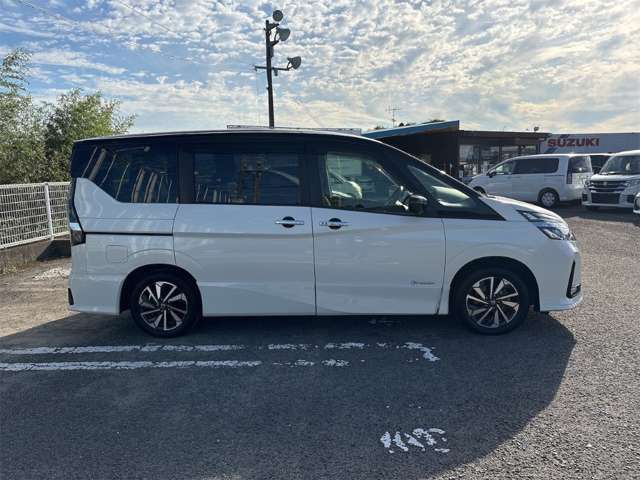 日産 セレナ １．２ Ｅ－ＰＯＷＥＲ ハイウェイスター Ｖ R2年 (四国) 99