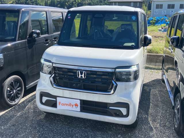 ホンダ Ｎ　ＢＯＸ カスタム ６６０ R8年 (東海) 99