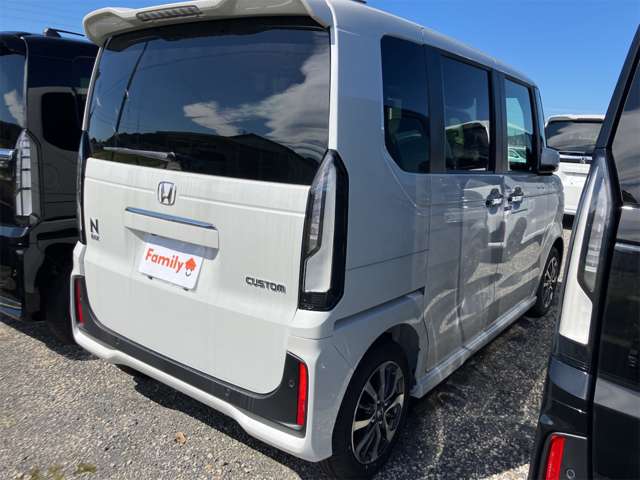 ホンダ Ｎ　ＢＯＸ カスタム ６６０ R8年 (東海) 99