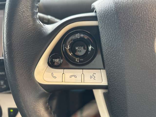 トヨタ プリウス １．８ Ｓ H27年 (近畿) 99