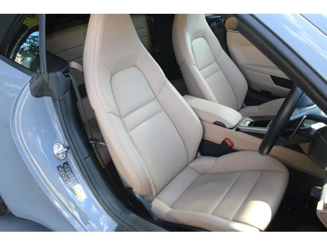 ポルシェ ９１１カブリオレ カレラ ＰＤＫ R6年 (近畿) 99