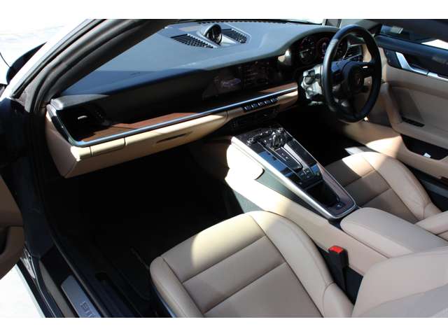 ポルシェ ９１１カブリオレ カレラ ＰＤＫ R6年 (近畿) 99