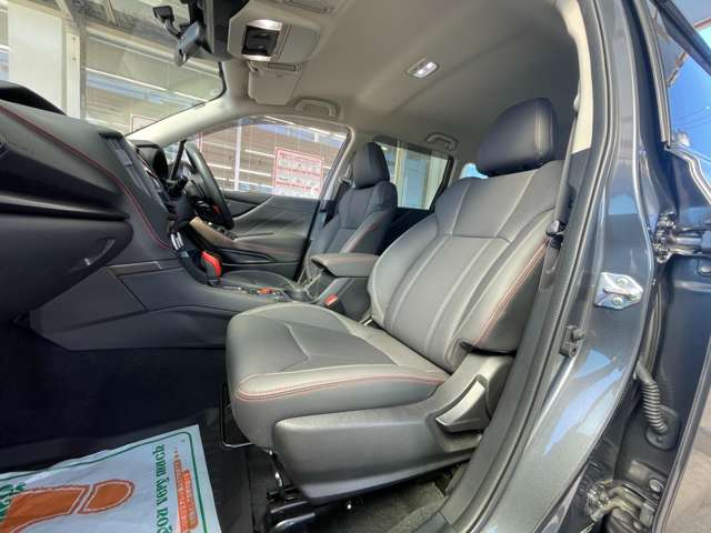 スバル フォレスター　ハイブリッド ２．０ エックスブレイク ４ＷＤ R4年 (近畿) 99