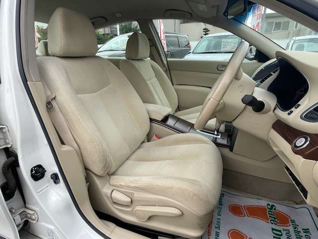 日産 ティアナ ２．５ ２５０ＸＥ ＦＯＵＲ ４ＷＤ H24年 (近畿) 99
