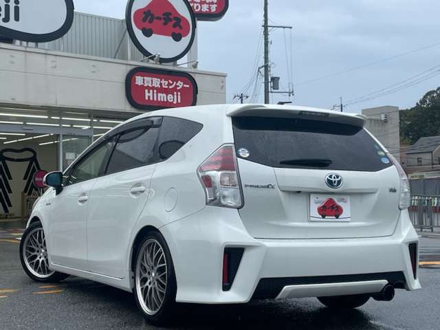 トヨタ プリウスΑ １．８ Ｇ H27年 (近畿) 99