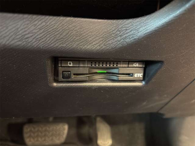 トヨタ アクア １．５ Ｓ H28年 (近畿) 99